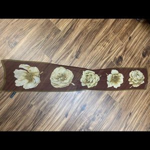 Ellen Tracy silk floral scarf, 56 x 20, gently worn